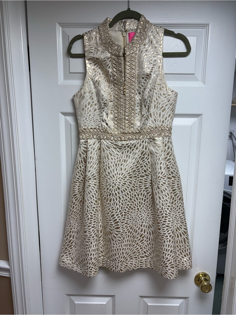 Lilly Pulitzer, gold metallic Jaguard fit and flare dress size 4